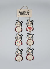 Plachetă din Lemn „Salutul de Dimineață – Grupa Buburuzelor” 🐞🌼