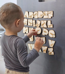 Alfabet Magnetic din Lemn cu Dinozauri