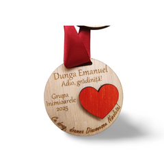 Medalie Personalizată din Lemn – Grupa Inimioarelor ❤️