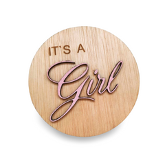 Plachetă din Lemn „It’s a Girl”