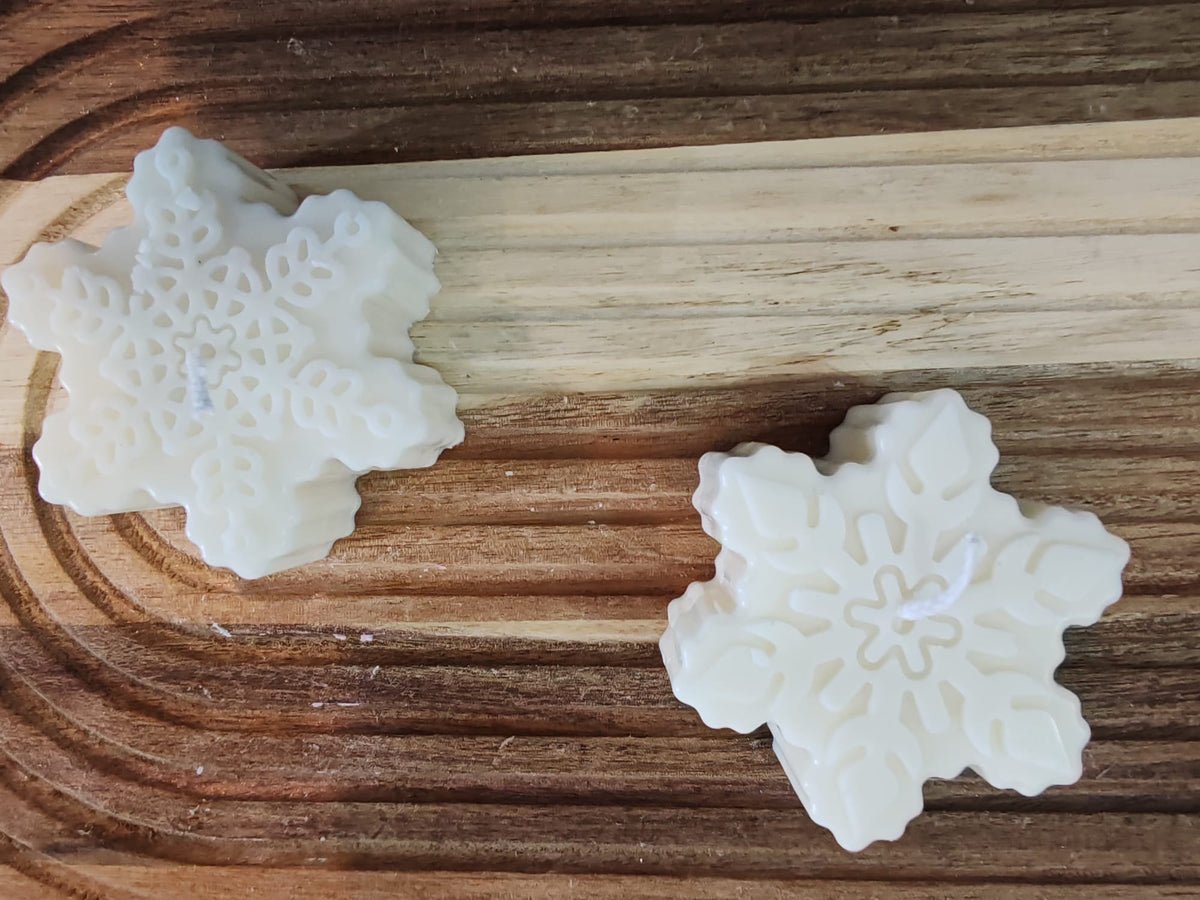 Lumânare de Crăciun – Fulg de Nea ❄️🕯️