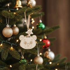 Decorațiune Personalizată din Lemn – „Ursuleț cu Stea” ⭐🐻
