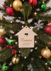 Decorațiune din Lemn – „Căsuța de Crăciun” 🏡✨