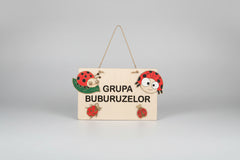 Plachetă decorativă din lemn personalizată – Grupa/Clasa Buburuzelor 🐞