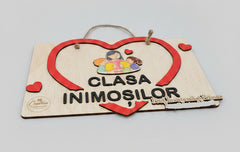Plachetă decorativă din lemn personalizată – Grupa/Clasa Inimioarelor ❤️